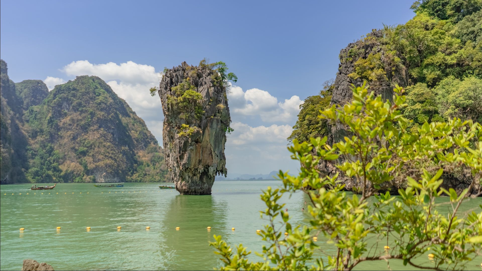 YACHT CHARTER THAILAND JAMES BOND ISLAND